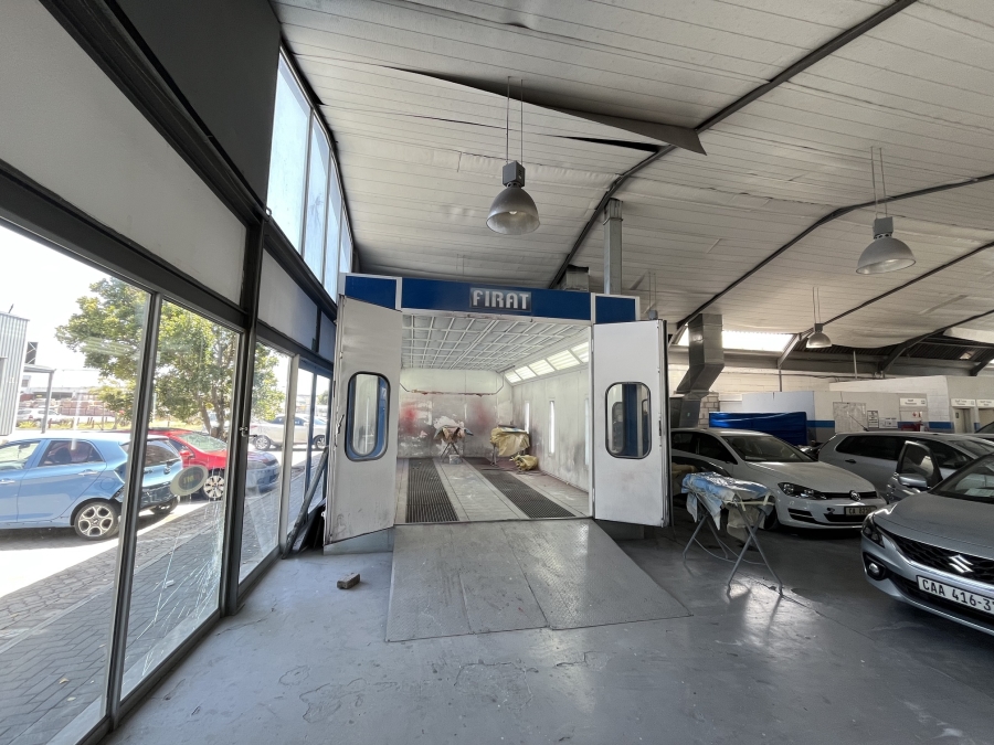 To Let commercial Property for Rent in Retreat Western Cape